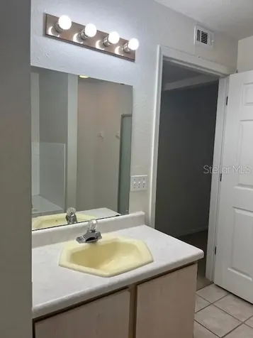 13941 Fairway Island Drive Orlando FL 32837