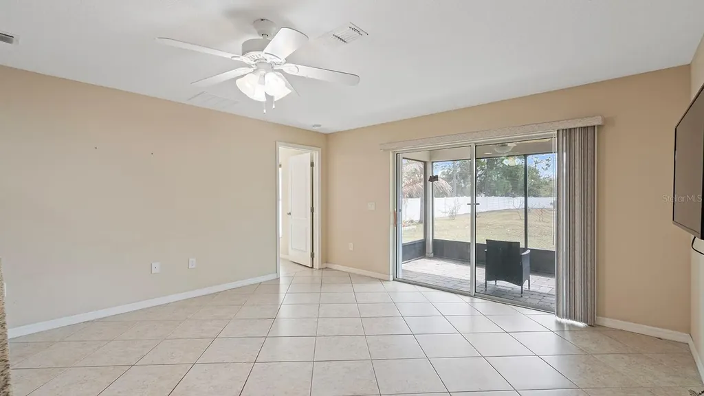 4840 Old Oak Trail St Cloud FL 34771