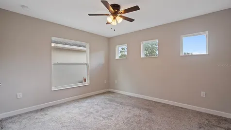 4840 Old Oak Trail St Cloud FL 34771