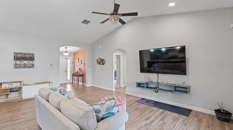4840 Old Oak Trail St Cloud FL 34771