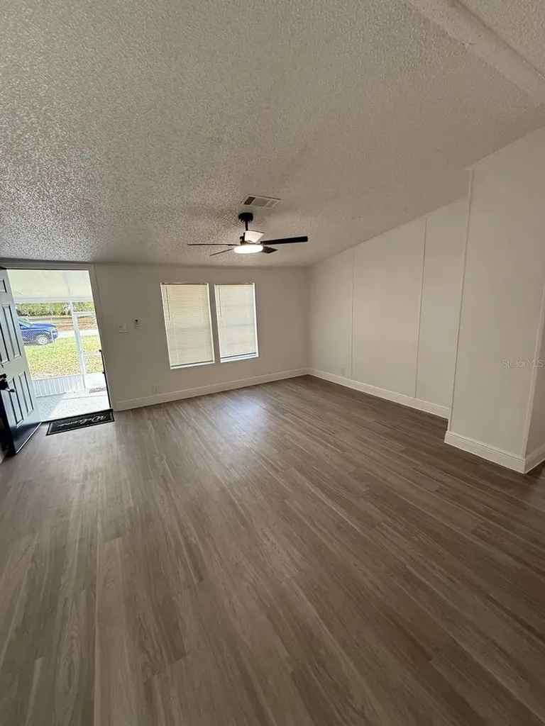 4394 N Ramblewood N Mulberry FL 33860