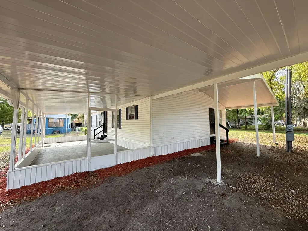 4394 N Ramblewood N Mulberry FL 33860