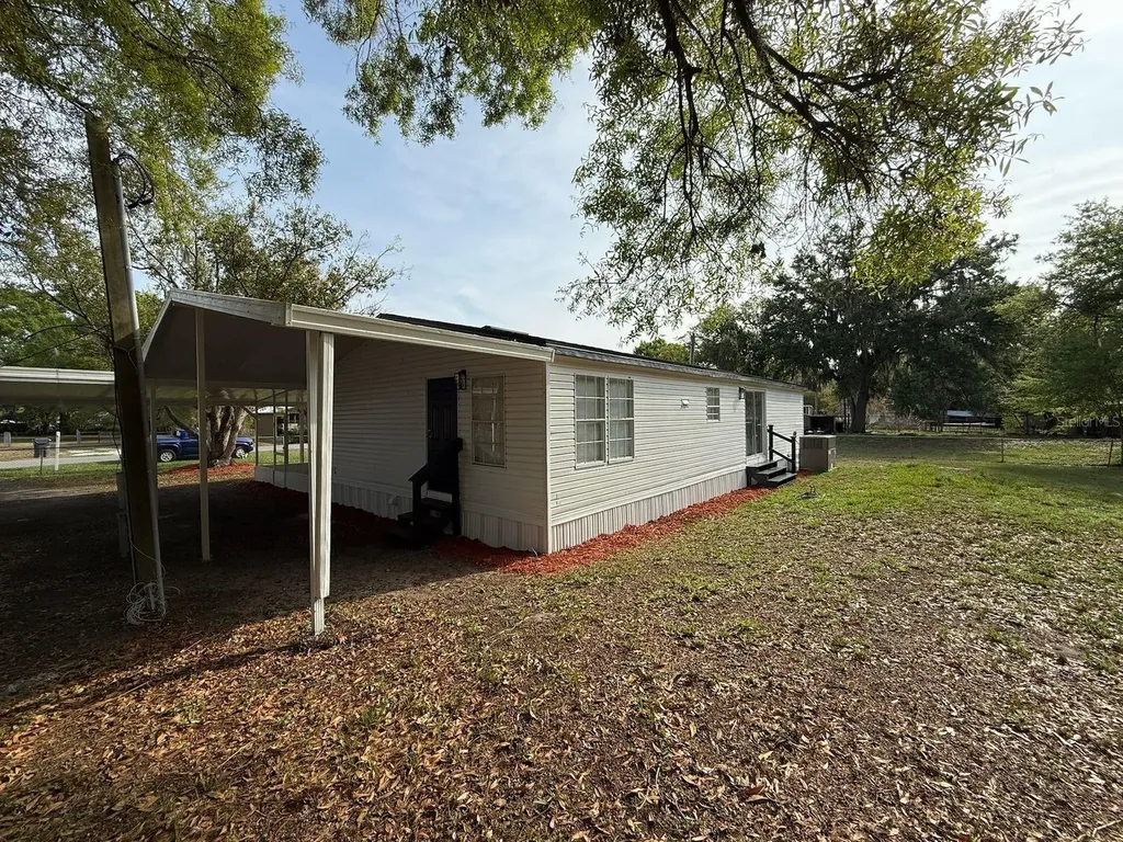 4394 N Ramblewood N Mulberry FL 33860