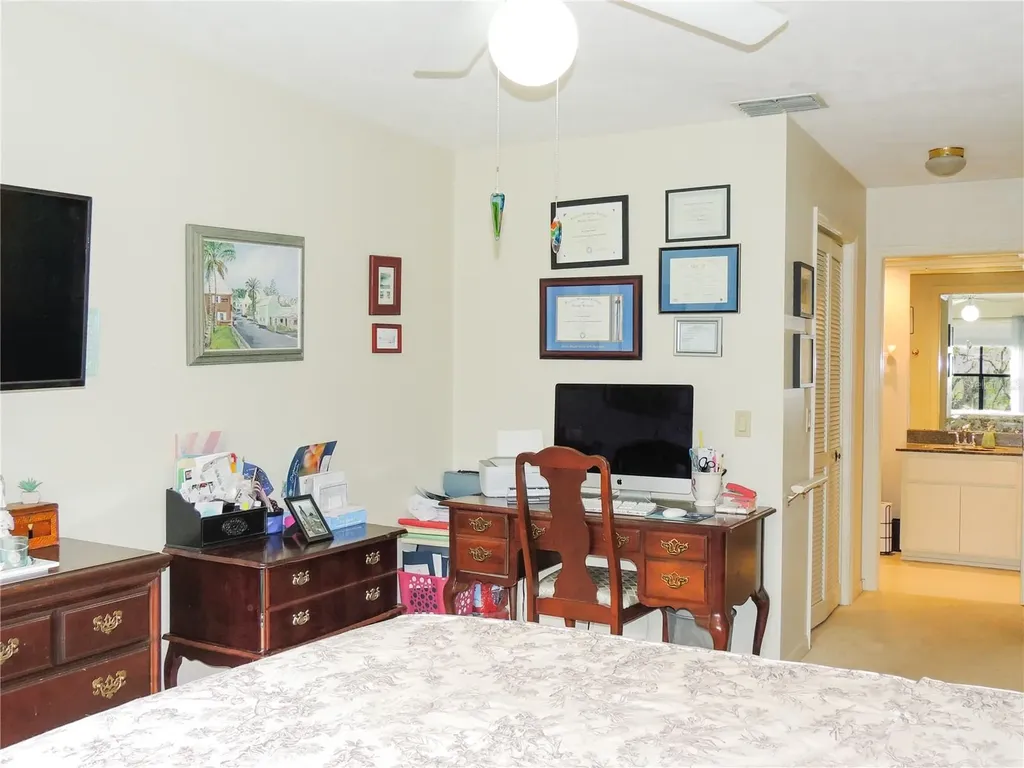 1728 N Envoy Drive Crystal River FL 34423