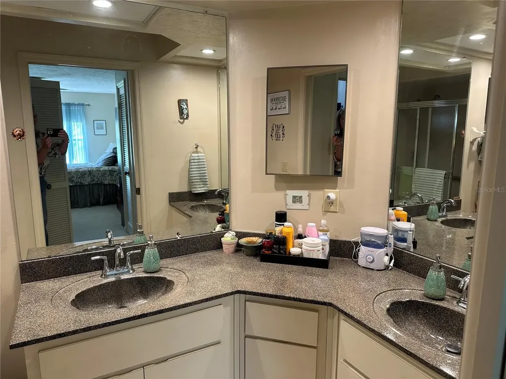 1728 N Envoy Drive Crystal River FL 34423
