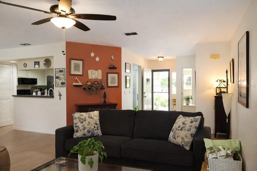1728 N Envoy Drive Crystal River FL 34423