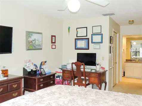 1728 N Envoy Drive Crystal River FL 34423