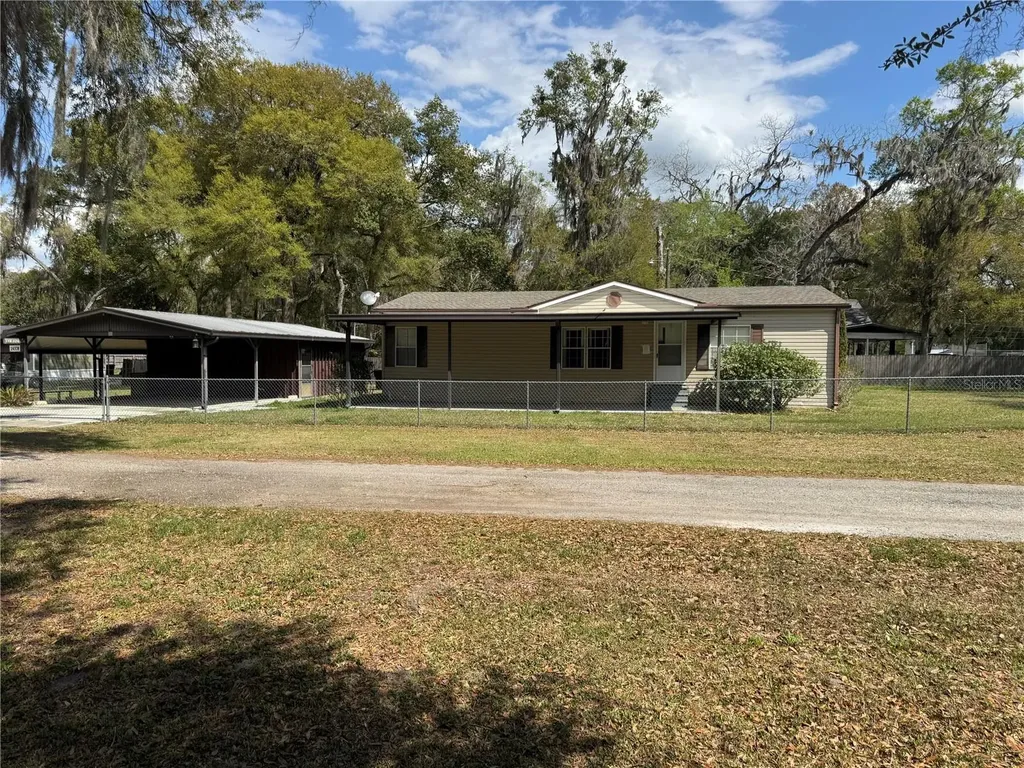 14370 NE 150th Avenue Waldo FL 32694