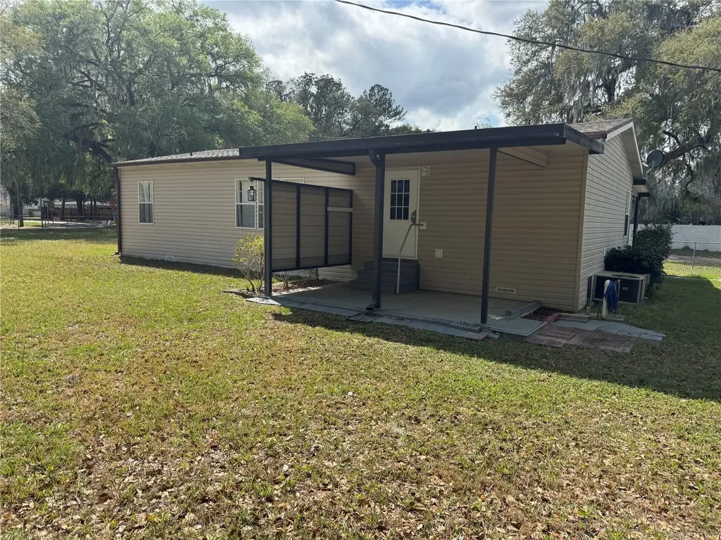 14370 NE 150th Avenue Waldo FL 32694