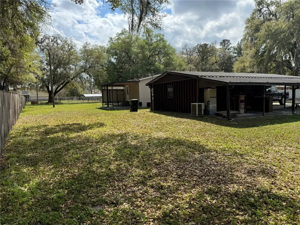 14370 NE 150th Avenue Waldo FL 32694