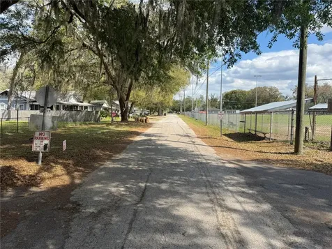 14370 NE 150th Avenue Waldo FL 32694