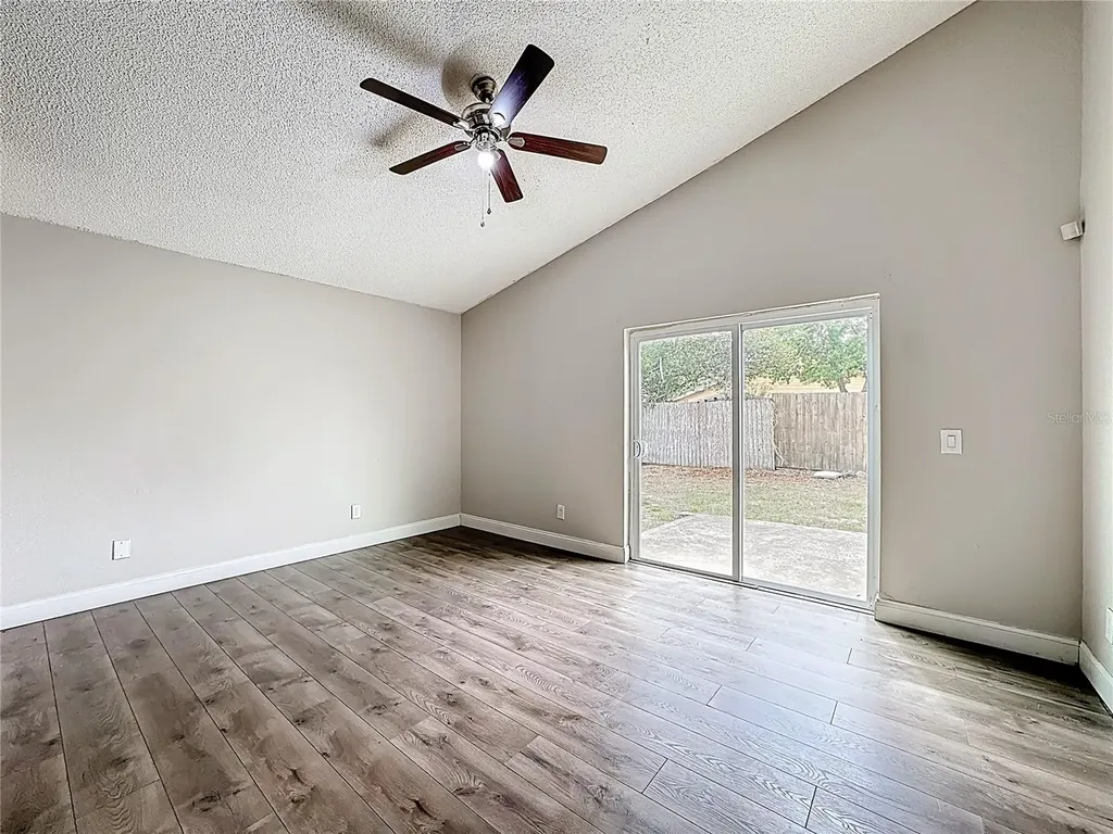 6582 Meritmoor Circle Orlando FL 32818