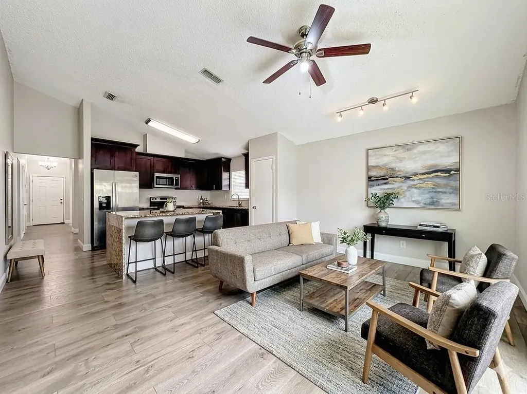 6582 Meritmoor Circle Orlando FL 32818