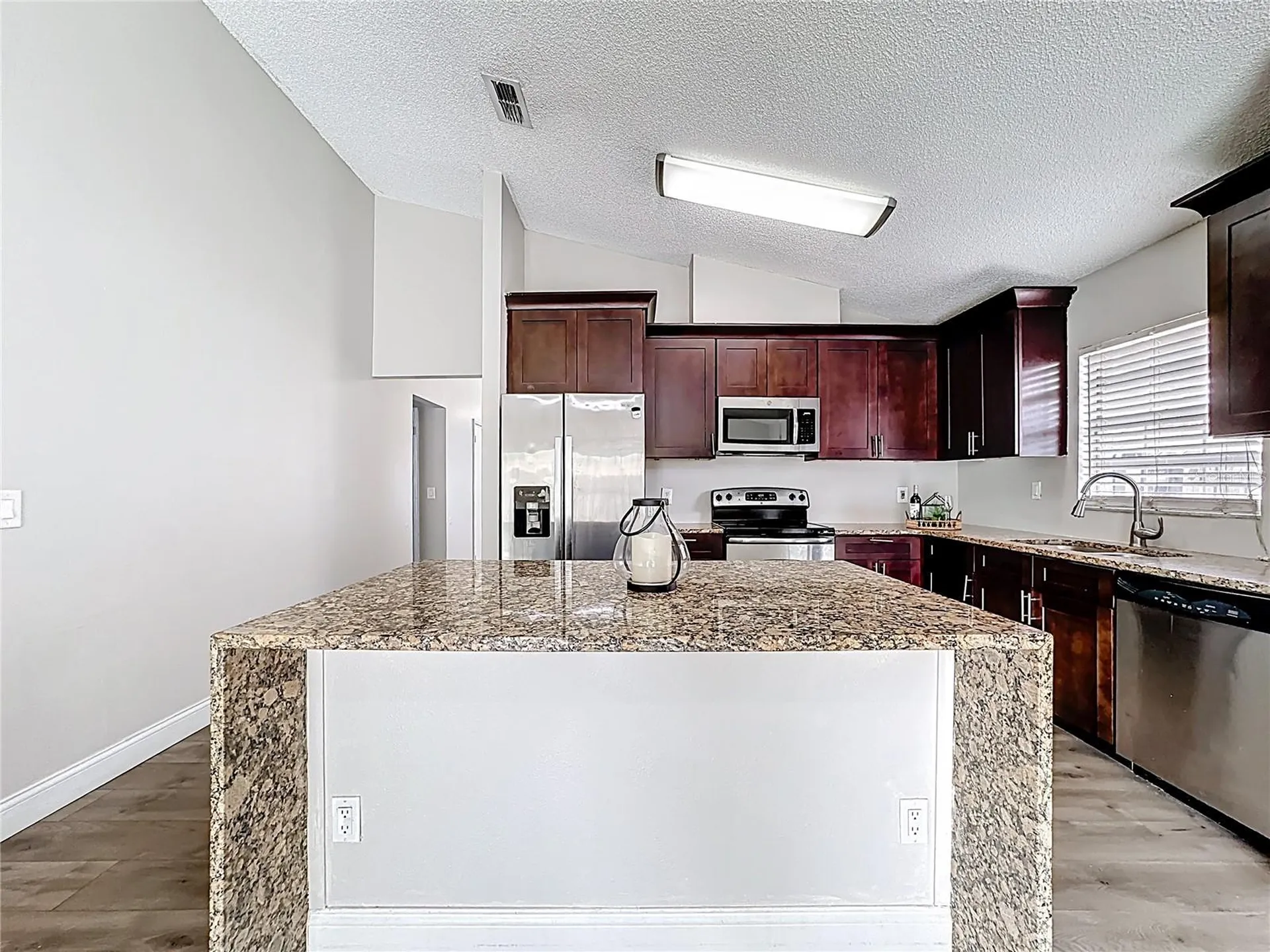 6582 Meritmoor Circle Orlando FL 32818