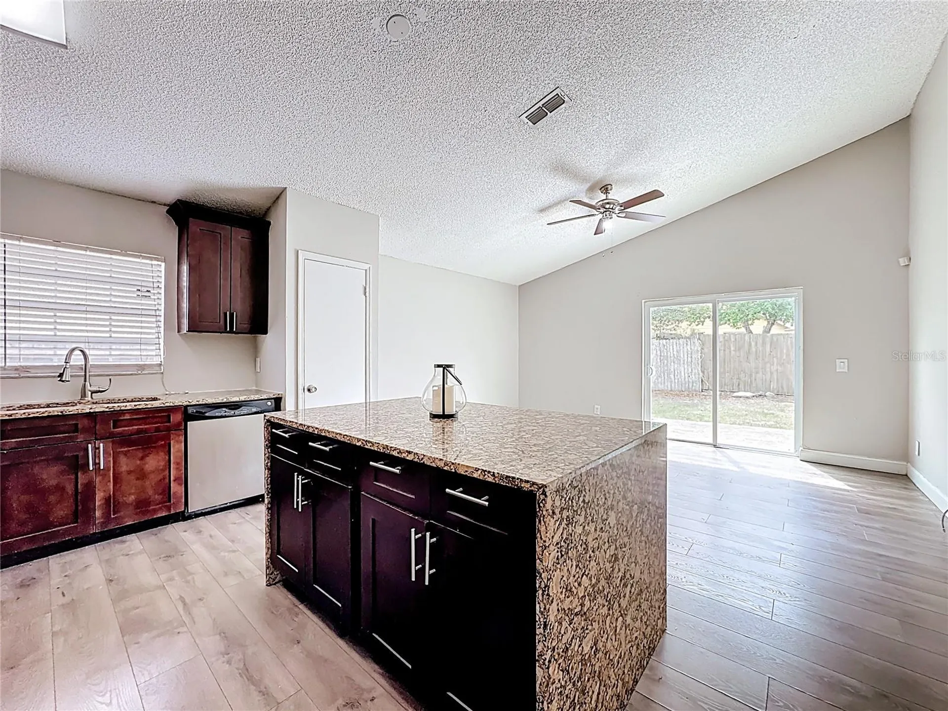6582 Meritmoor Circle Orlando FL 32818