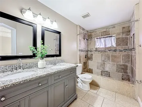 6582 Meritmoor Circle Orlando FL 32818