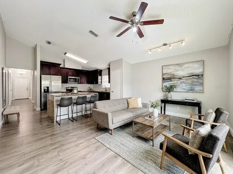6582 Meritmoor Circle Orlando FL 32818