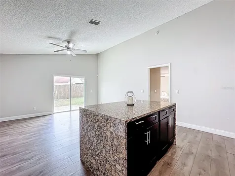 6582 Meritmoor Circle Orlando FL 32818
