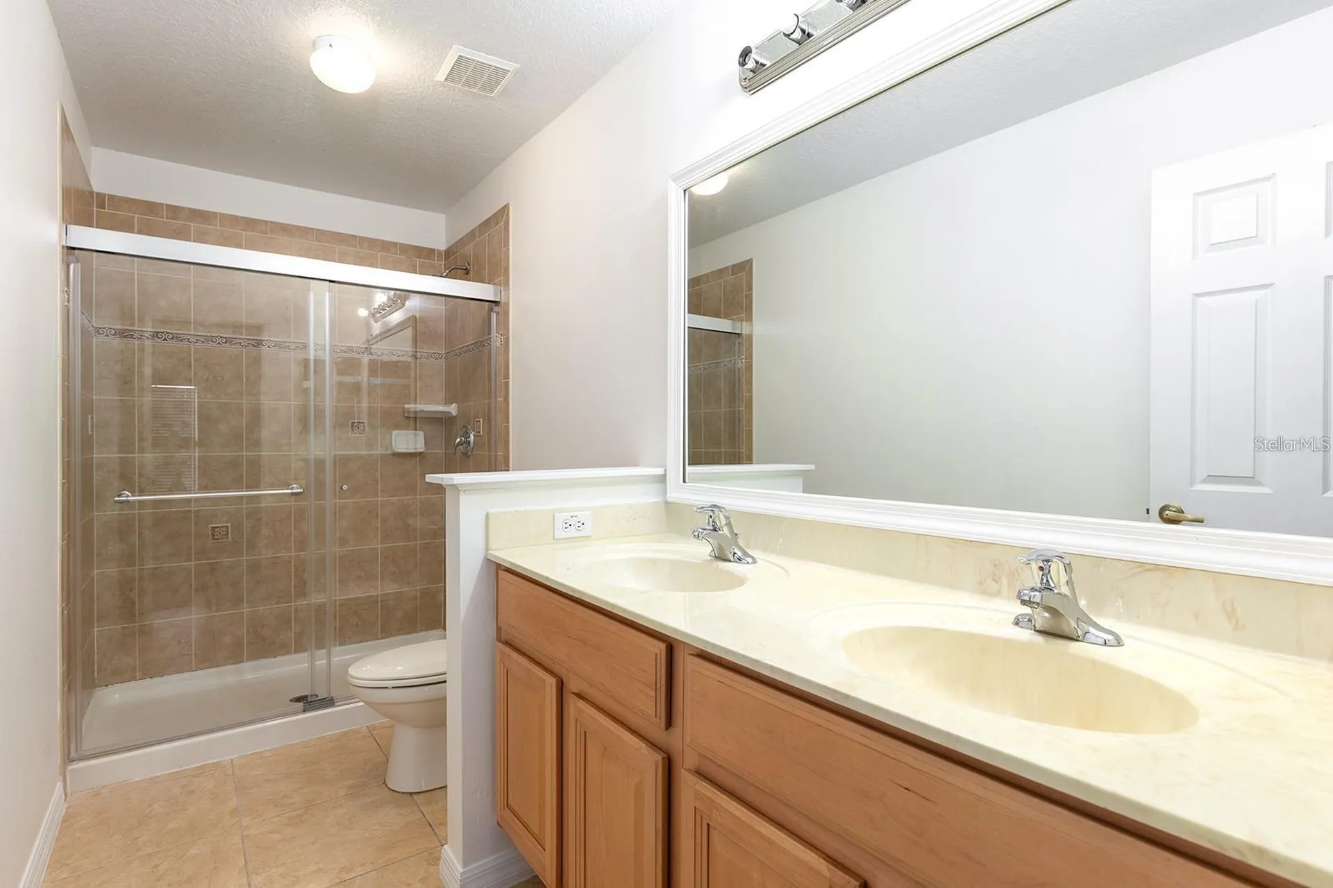 4020 Pitch Pine Circle Oviedo FL 32765