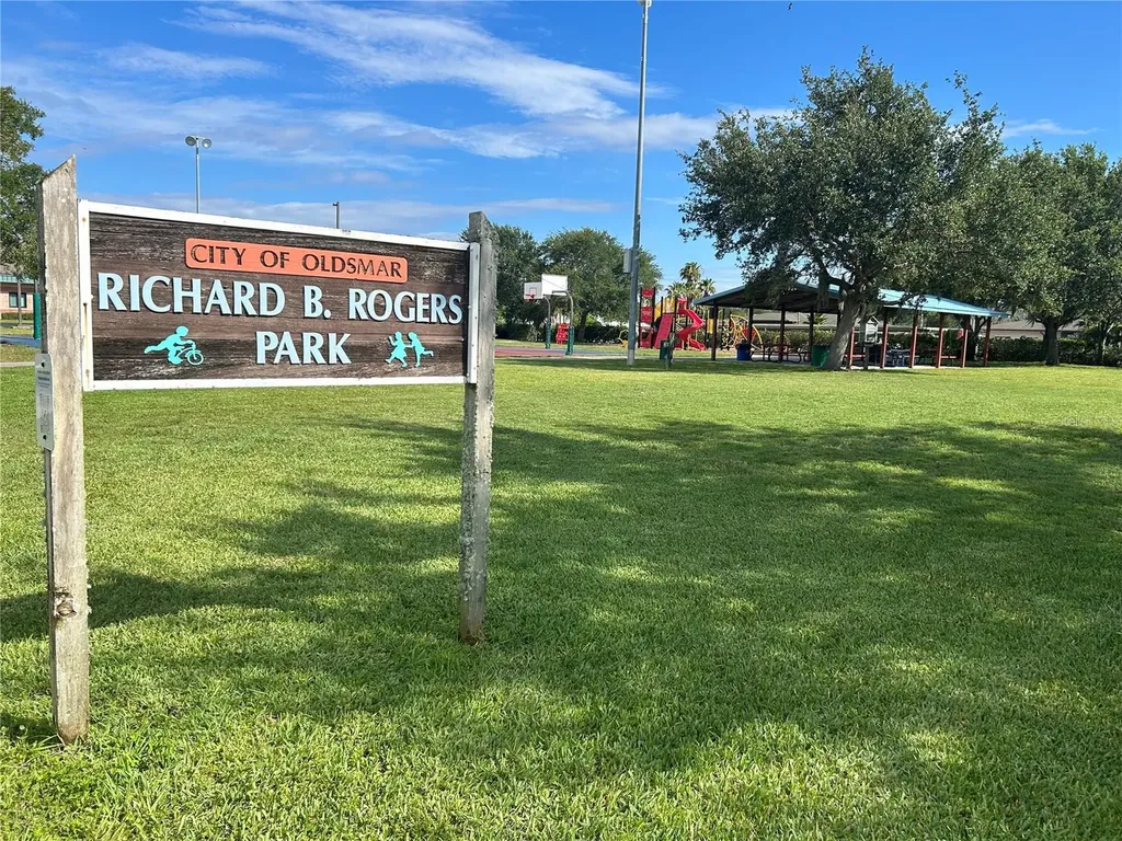 532 Jetstar Lane Oldsmar FL 34677