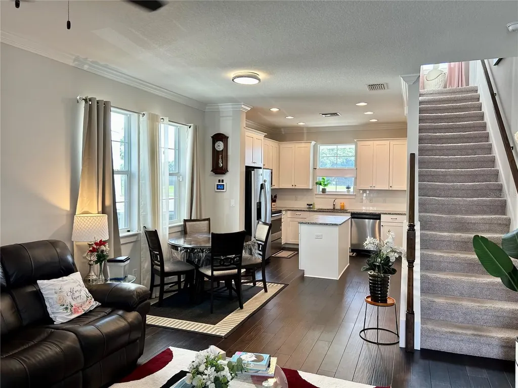 532 Jetstar Lane Oldsmar FL 34677