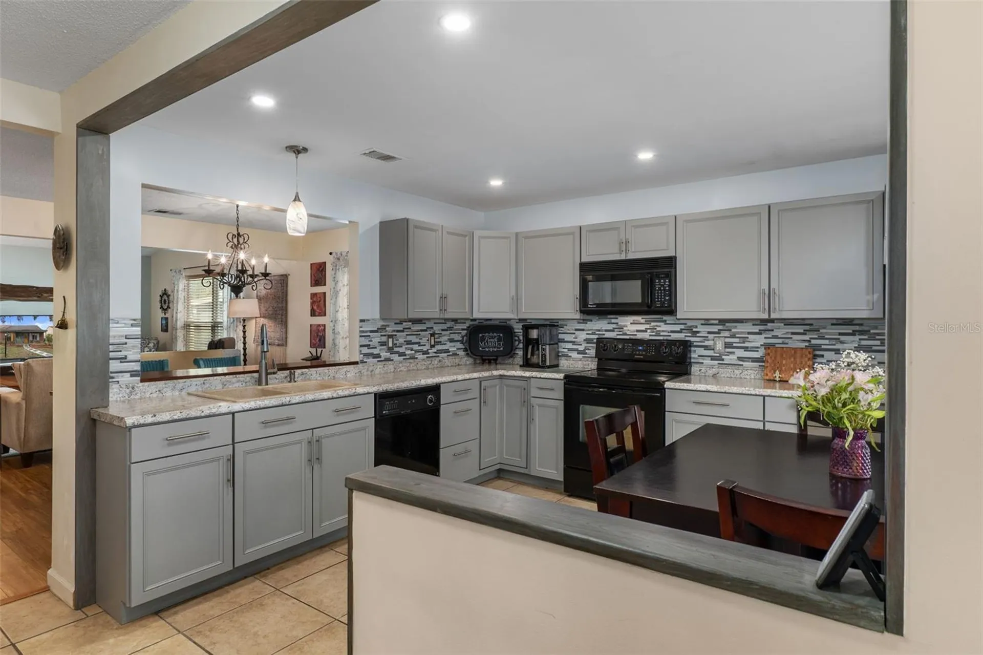 35120 Whispering Oaks Boulevard Dade City FL 33523