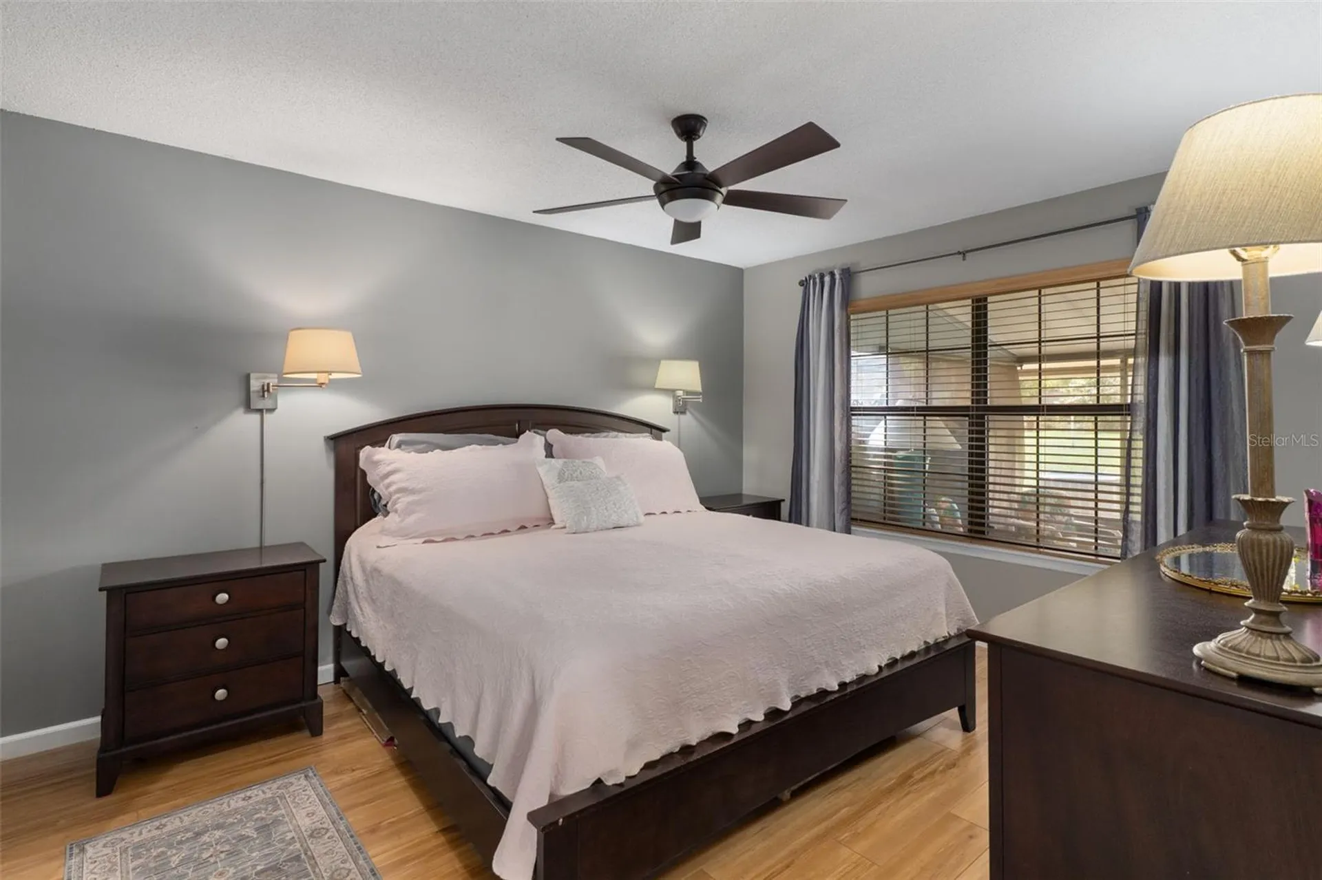 35120 Whispering Oaks Boulevard Dade City FL 33523