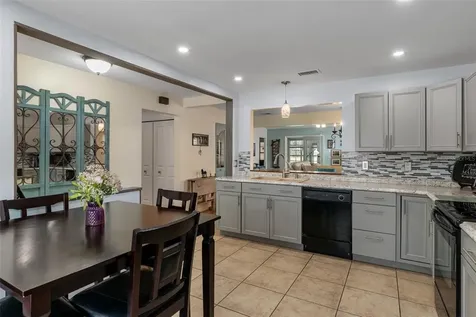35120 Whispering Oaks Boulevard Dade City FL 33523