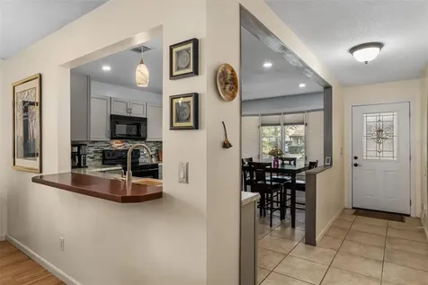 35120 Whispering Oaks Boulevard Dade City FL 33523