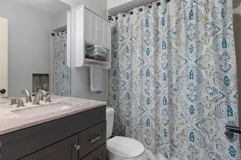 35120 Whispering Oaks Boulevard Dade City FL 33523