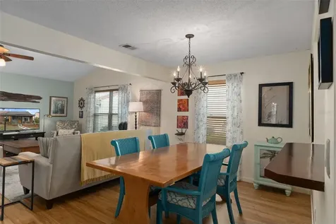 35120 Whispering Oaks Boulevard Dade City FL 33523