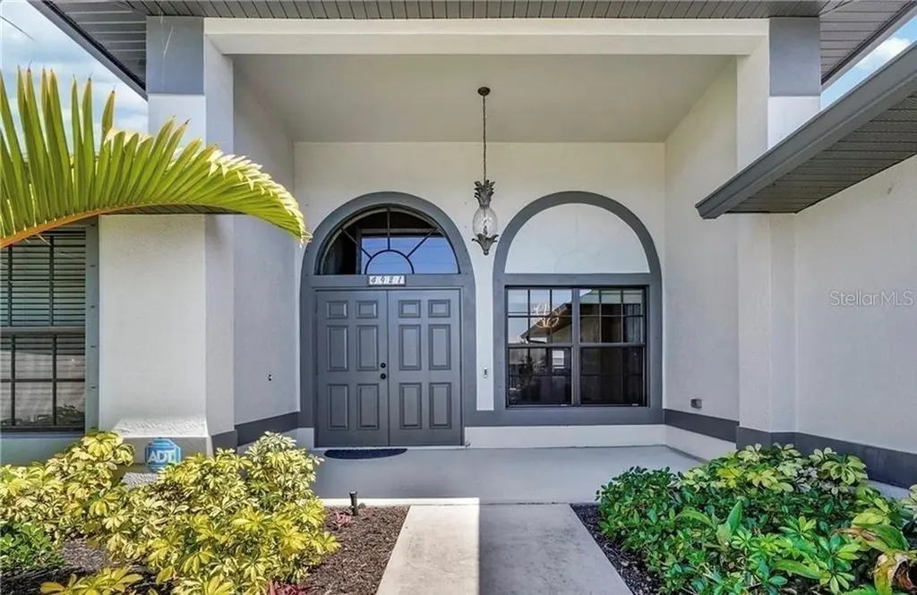 4921 Sorrento Court Cape Coral FL 33904