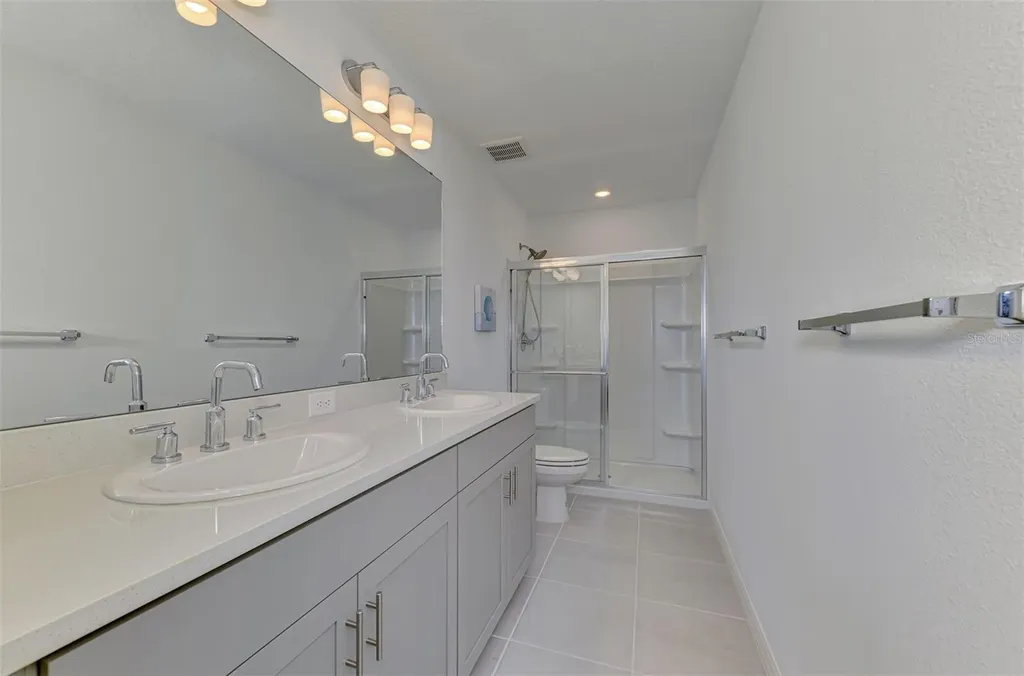 8793 Daybreak Street Sarasota FL 34241