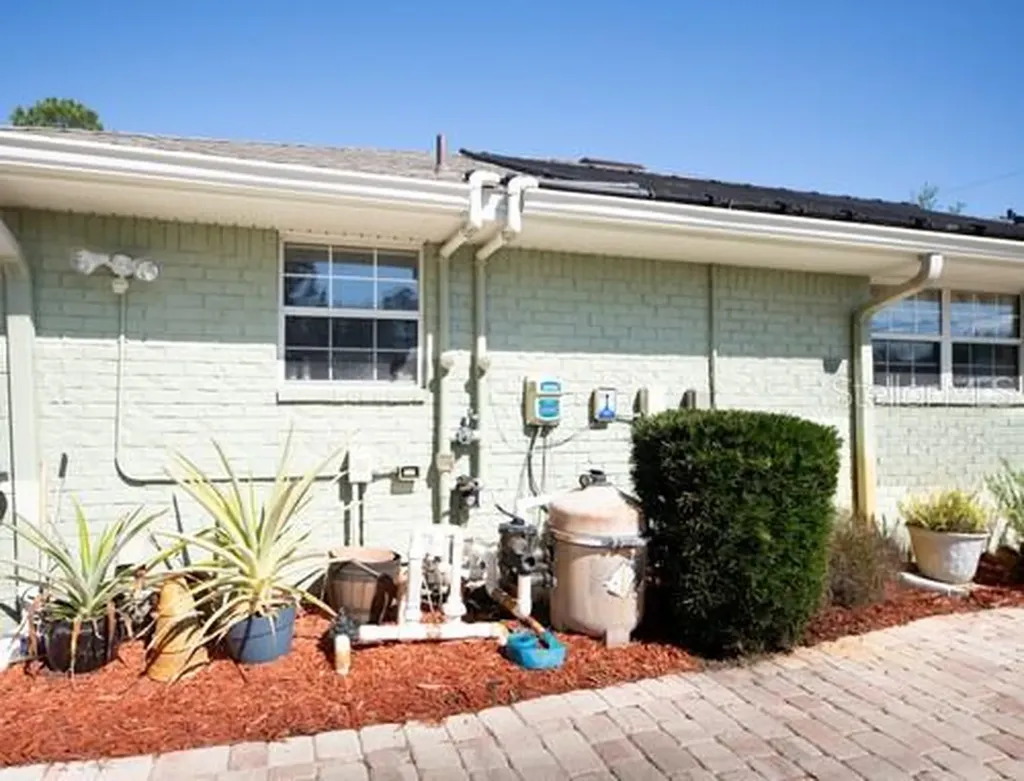 25 Karas Trail Palm Coast FL 32164