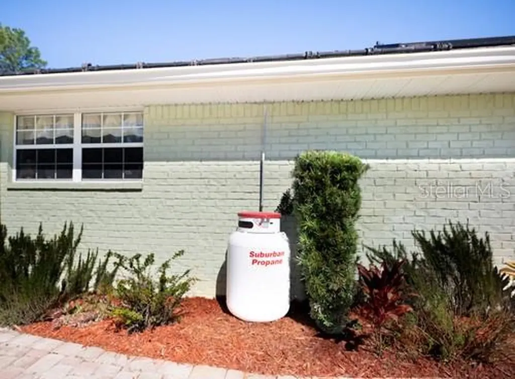 25 Karas Trail Palm Coast FL 32164