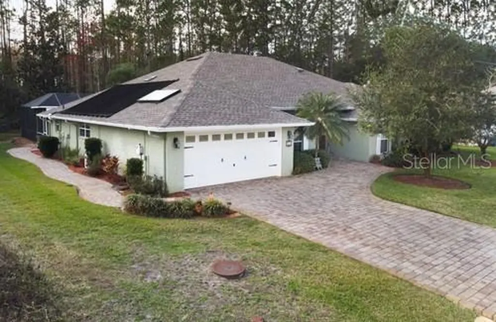 25 Karas Trail Palm Coast FL 32164