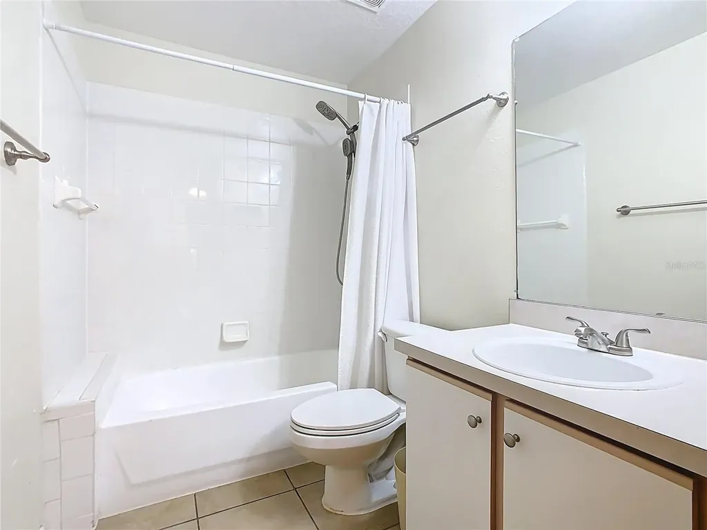 8704 Knightsbridge Court Kissimmee FL 34747