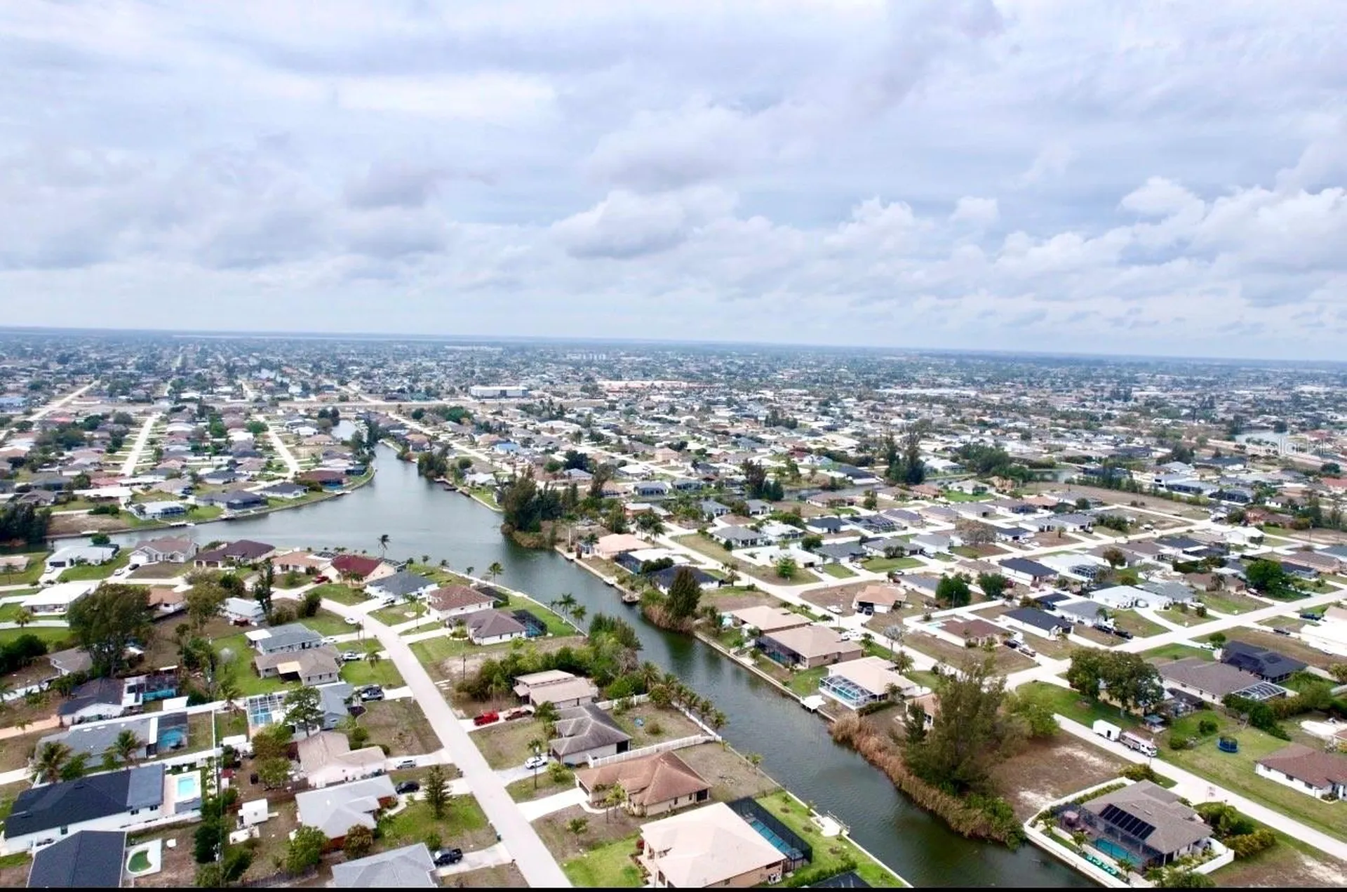 239 SW 28th Terrace Cape Coral FL 33914