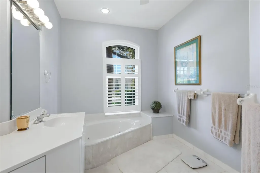 2067 Tocobaga Lane Nokomis FL 34275