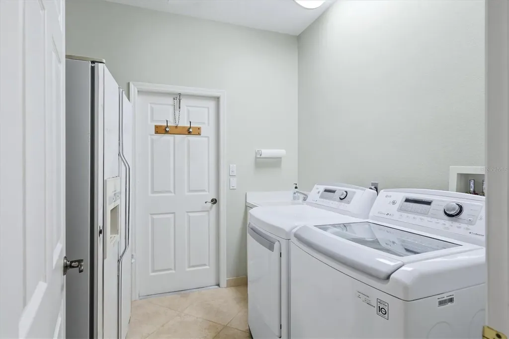 2067 Tocobaga Lane Nokomis FL 34275