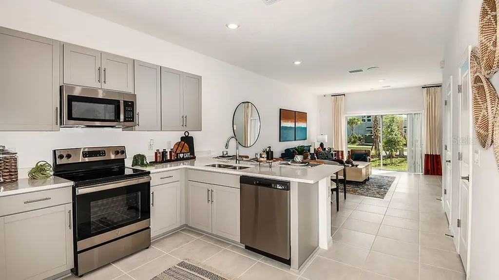 10613 Orbit Terrace Sarasota FL 34241