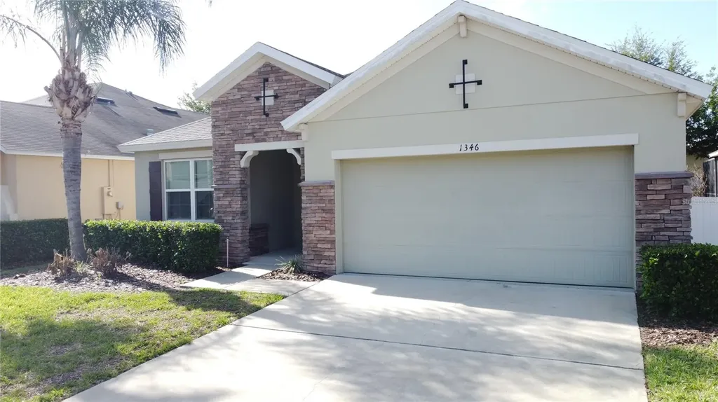 1346 Yorkshire Court Davenport FL 33896