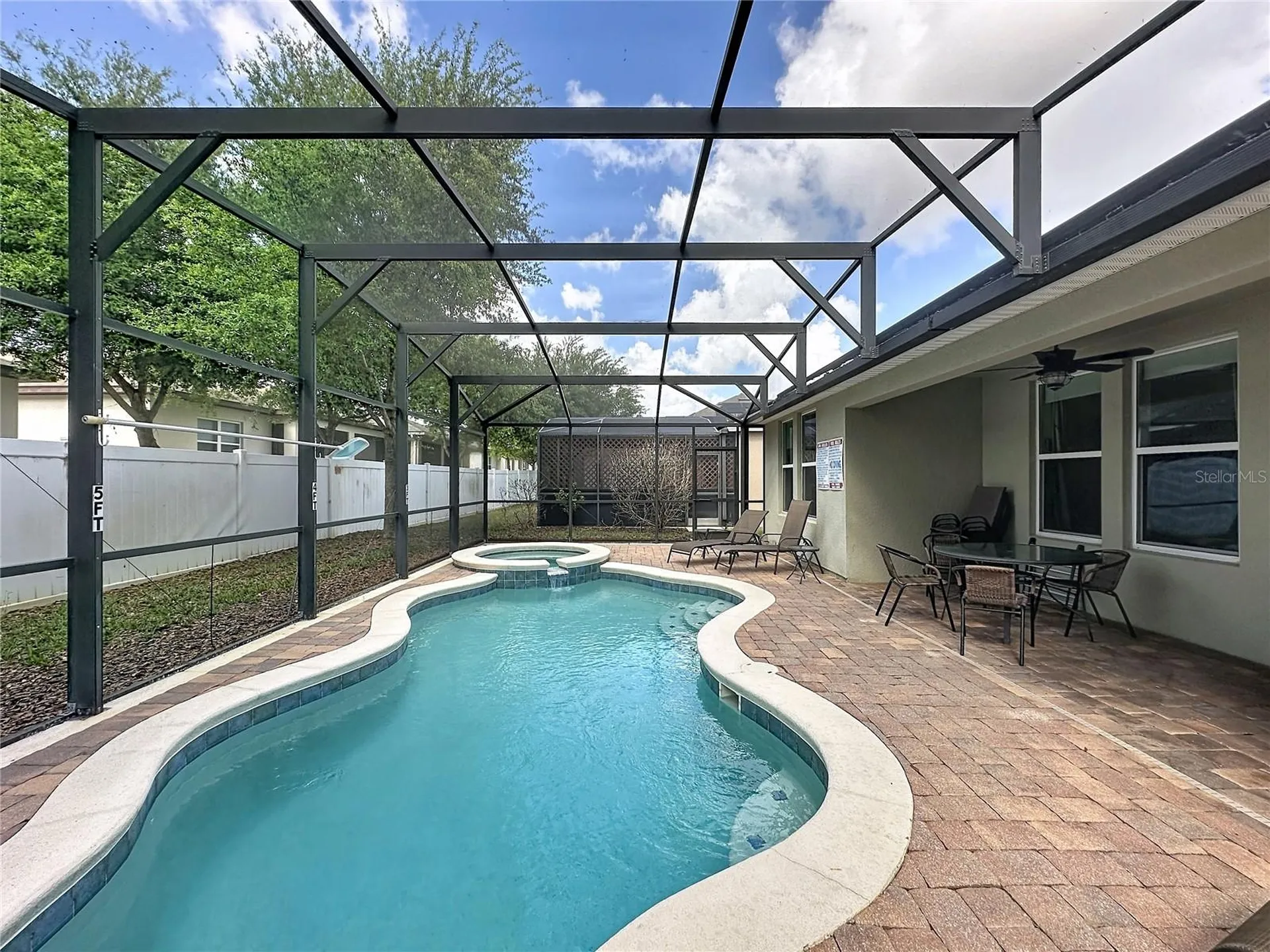 1346 Yorkshire Court Davenport FL 33896