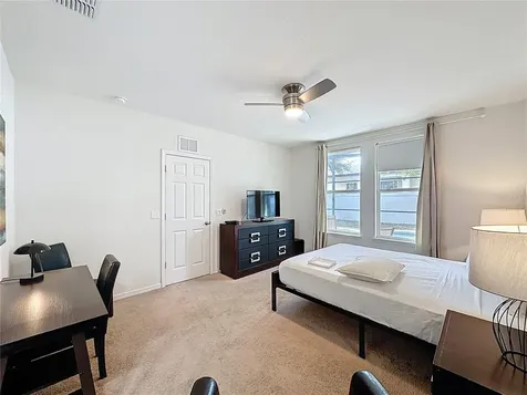 1346 Yorkshire Court Davenport FL 33896