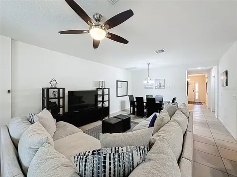 1346 Yorkshire Court Davenport FL 33896