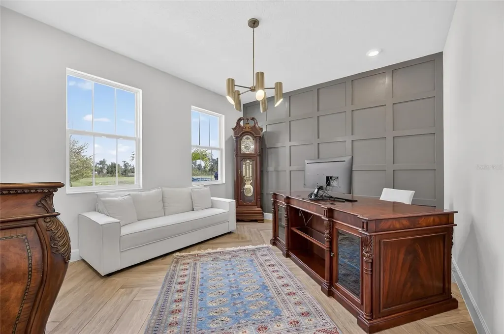 914 Signet Drive Apollo Beach FL 33572