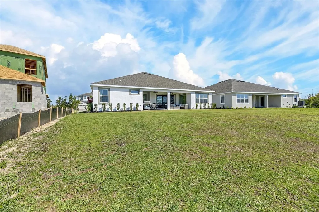 914 Signet Drive Apollo Beach FL 33572