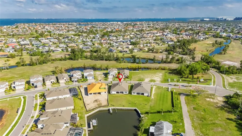 914 Signet Drive Apollo Beach FL 33572