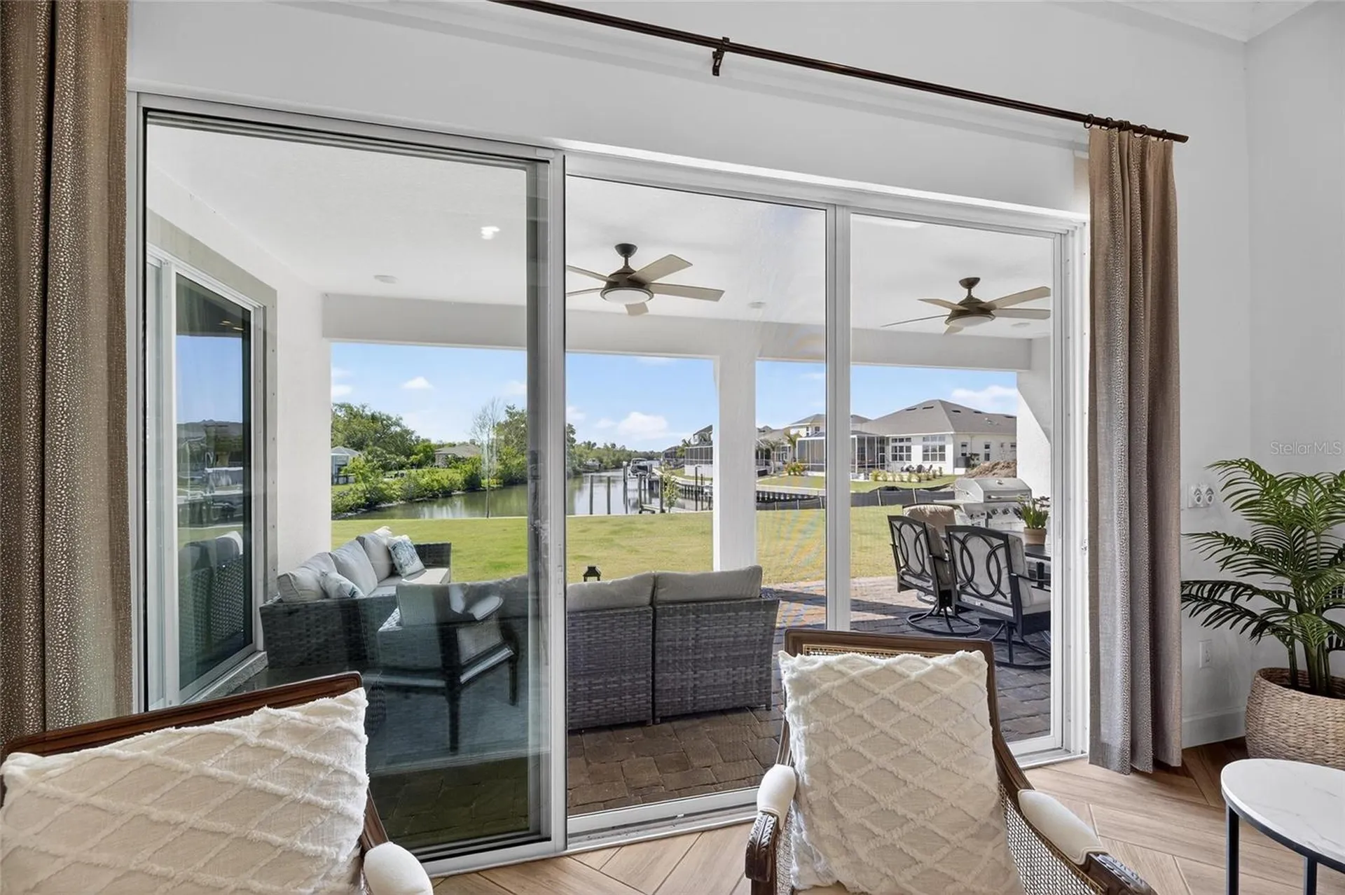 914 Signet Drive Apollo Beach FL 33572