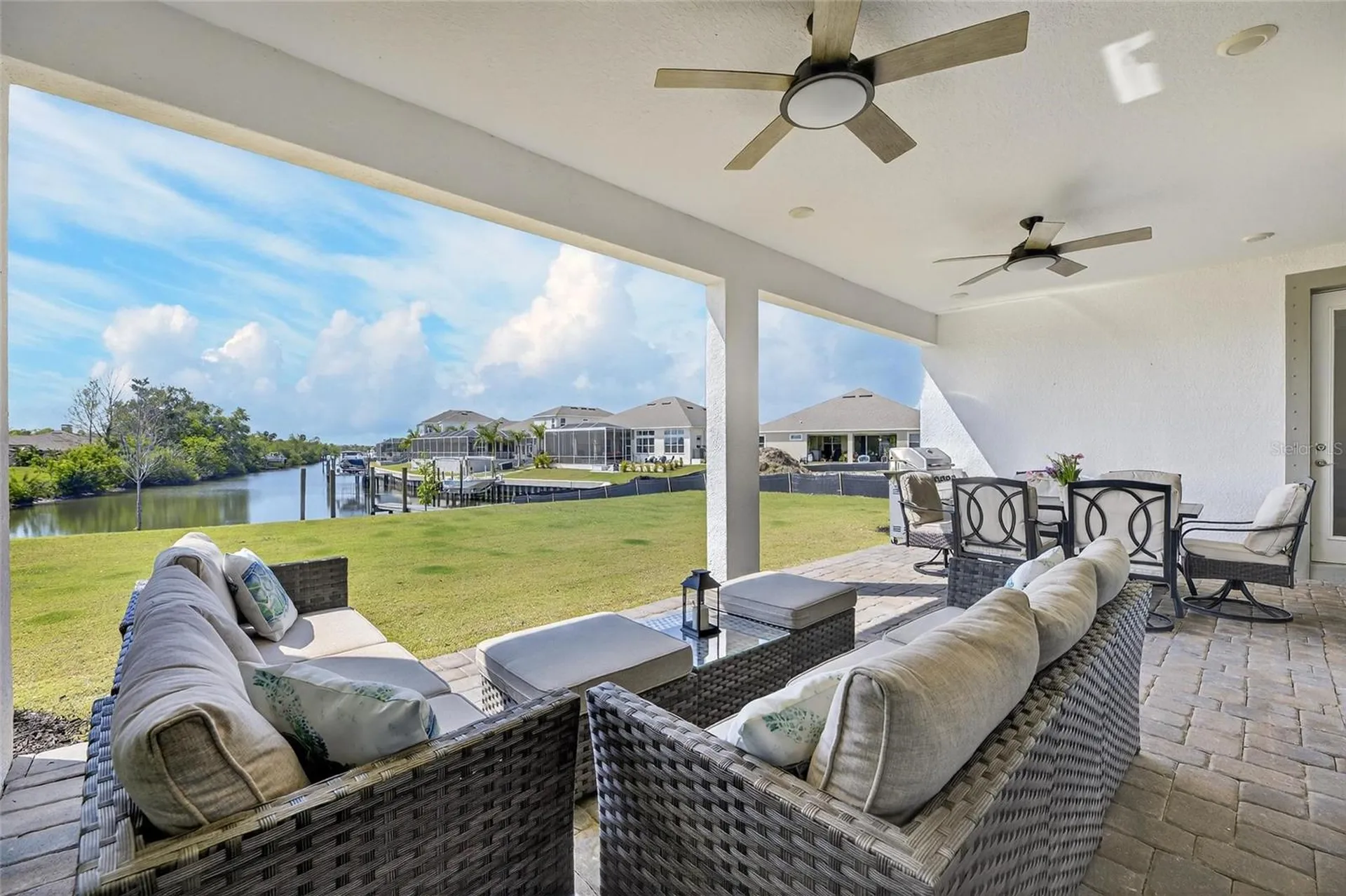 914 Signet Drive Apollo Beach FL 33572
